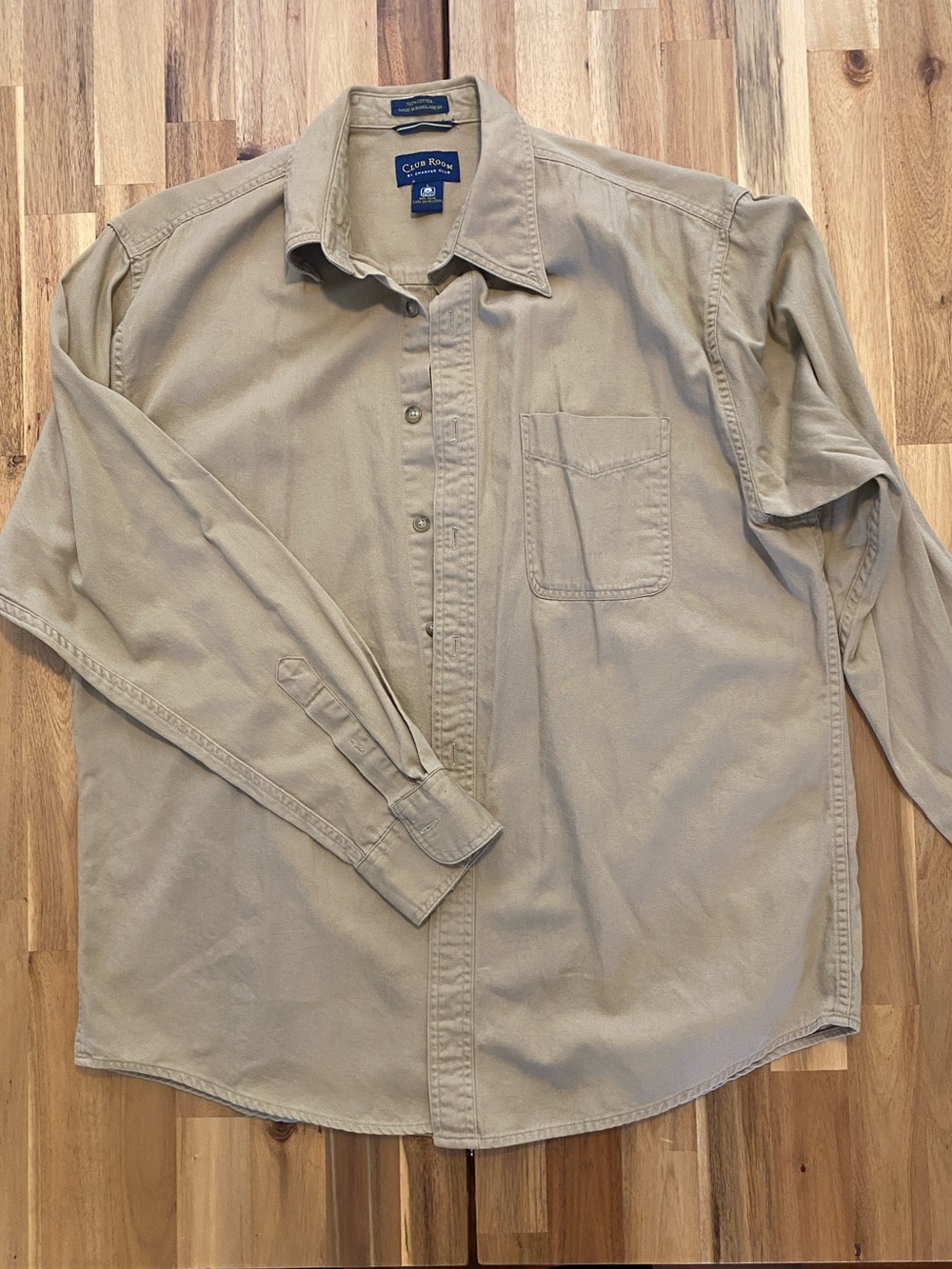 croft & barrow Men's Long-Sleeve Button-Down Shirt in Khaki